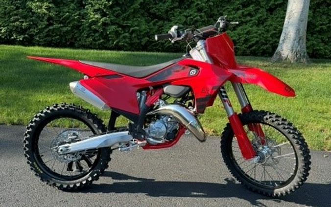 2027 MC 125 - GASGAS