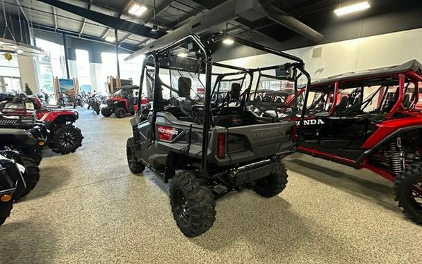 2025 Honda Pioneer 1000-5