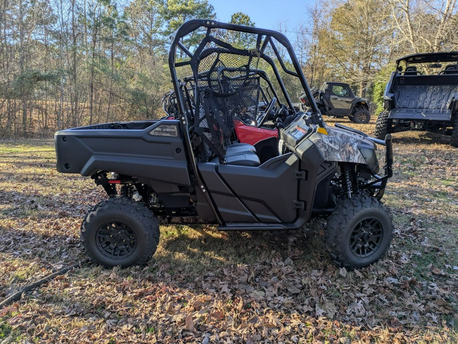 2026 Honda Pioneer 700 Forest
