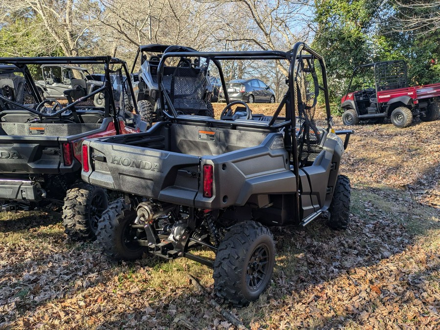 2026 Honda Pioneer 700 Forest