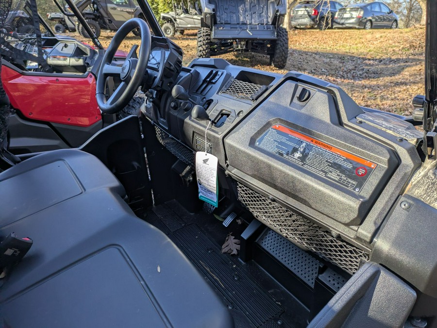 2026 Honda Pioneer 700 Forest