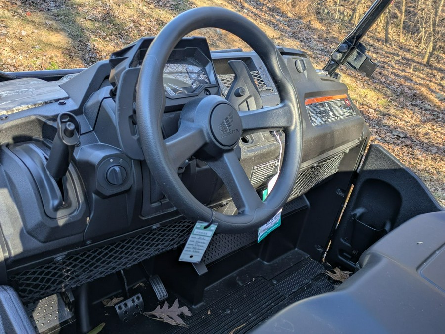 2026 Honda Pioneer 700 Forest