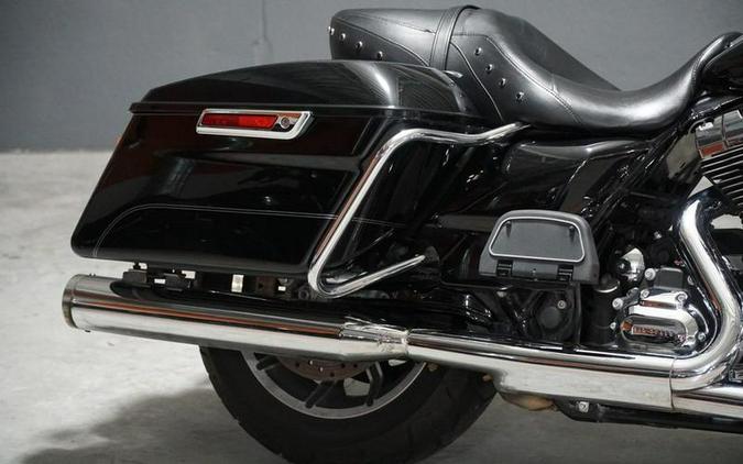 2014 Harley-Davidson® FLHR - Road King®
