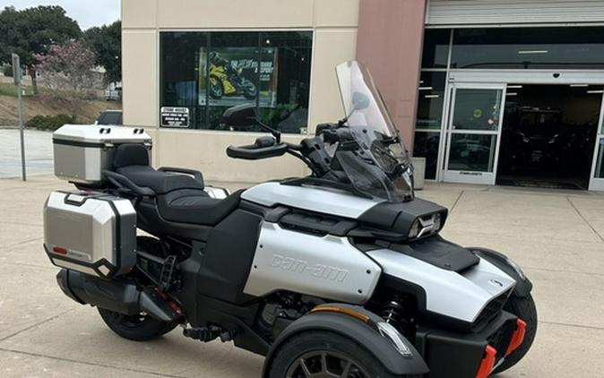 2025 Can-Am Canyon? XT