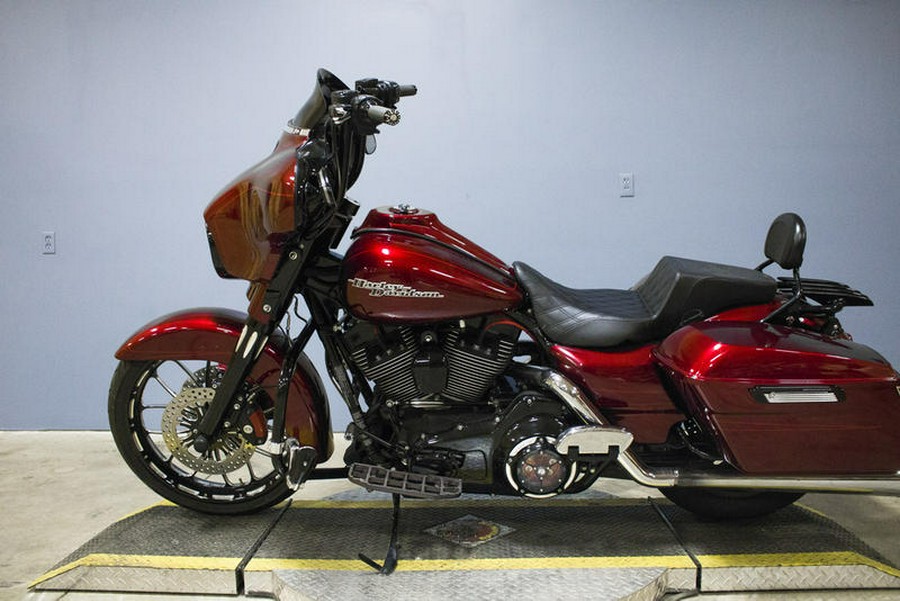 2016 Harley-Davidson® FLHXS - Street Glide® Special