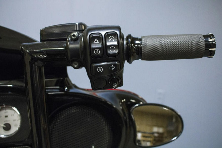 2016 Harley-Davidson® FLHXS - Street Glide® Special