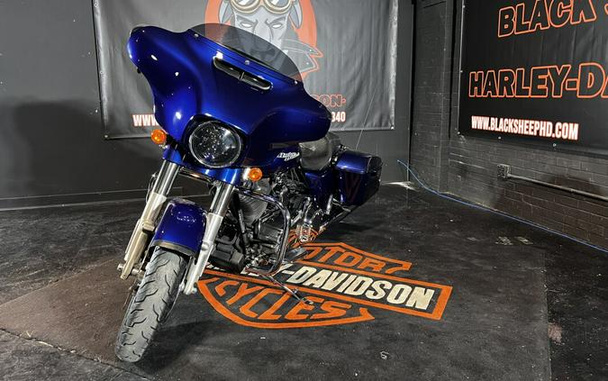 2014 Harley-Davidson® FLHXS Street Glide® Special