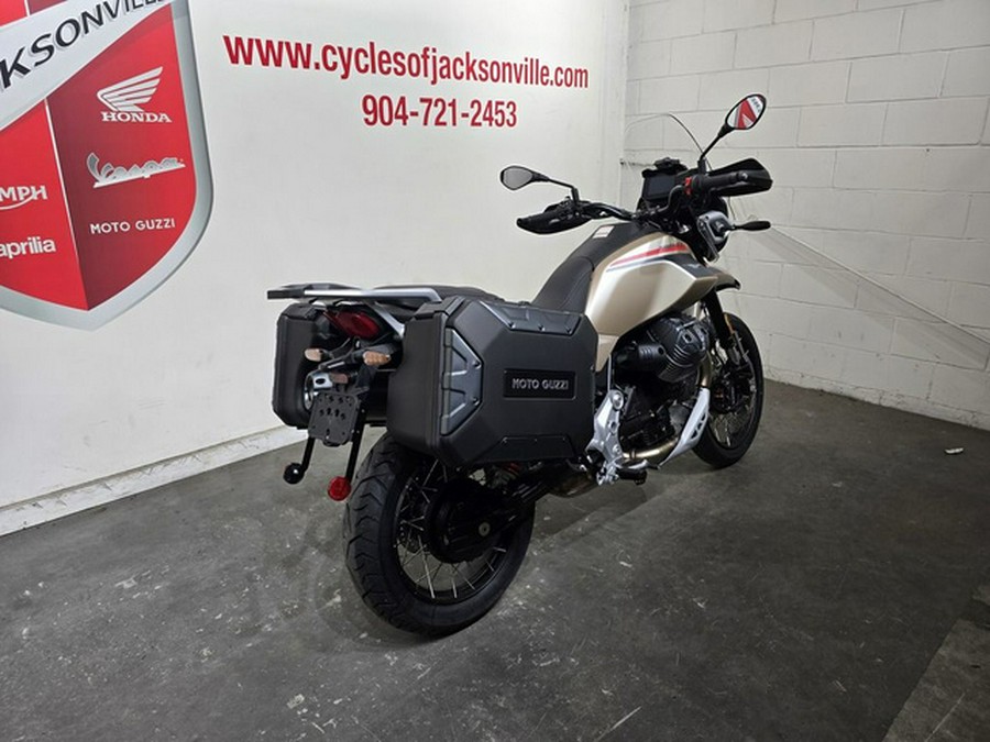 2025 Moto Guzzi V85 TT Travel