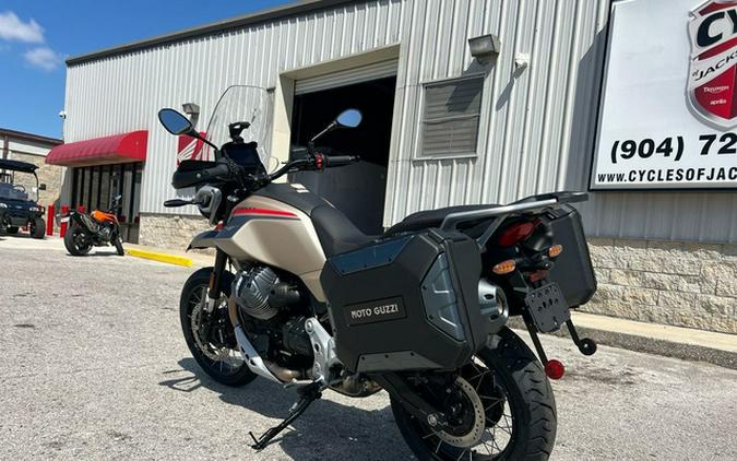 2025 Moto Guzzi V85 TT Travel