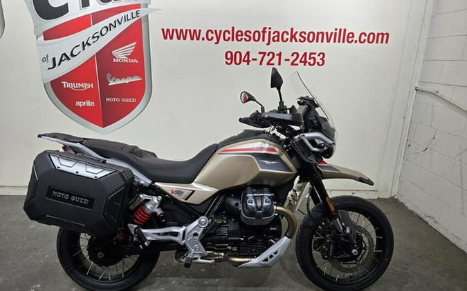 2025 Moto Guzzi V85 TT Travel