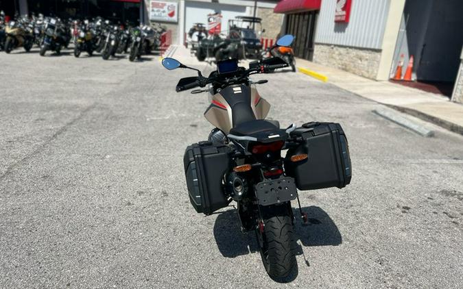 2025 Moto Guzzi V85 TT Travel