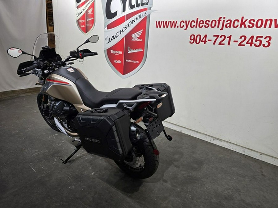 2025 Moto Guzzi V85 TT Travel