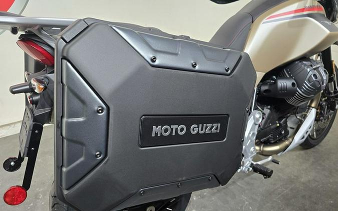 2025 Moto Guzzi V85 TT Travel