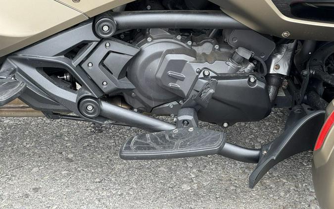 2021 Can-Am Spyder F3 Limited Dark