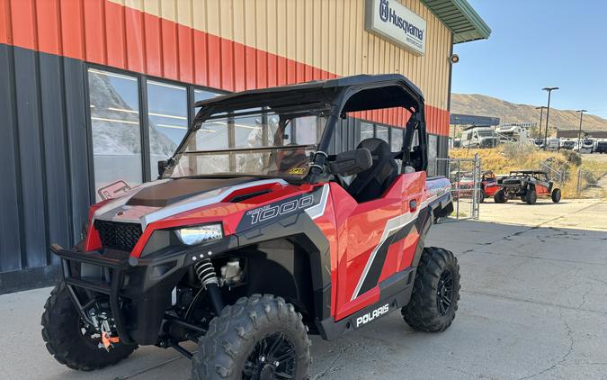 2019 Polaris GENERAL™ 1000 EPS Base