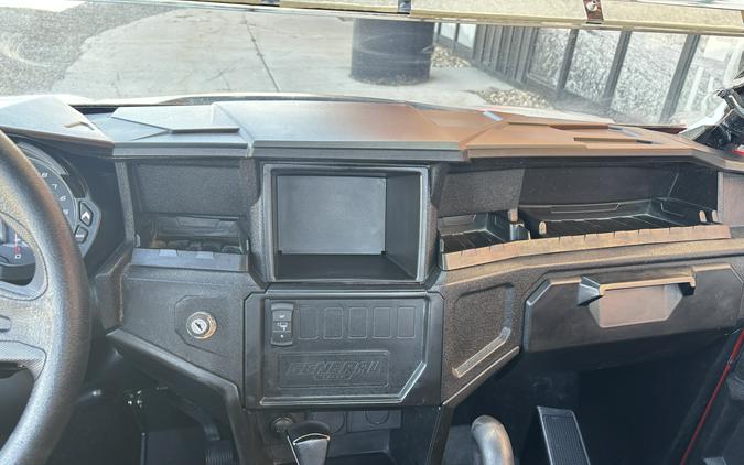 2019 Polaris GENERAL™ 1000 EPS Base