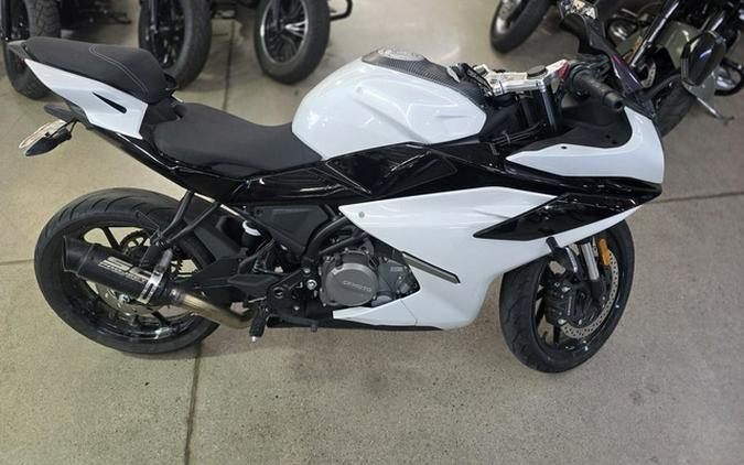 2025 CFMOTO SS 300