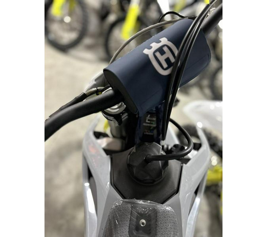 2024 Husqvarna® FC 450