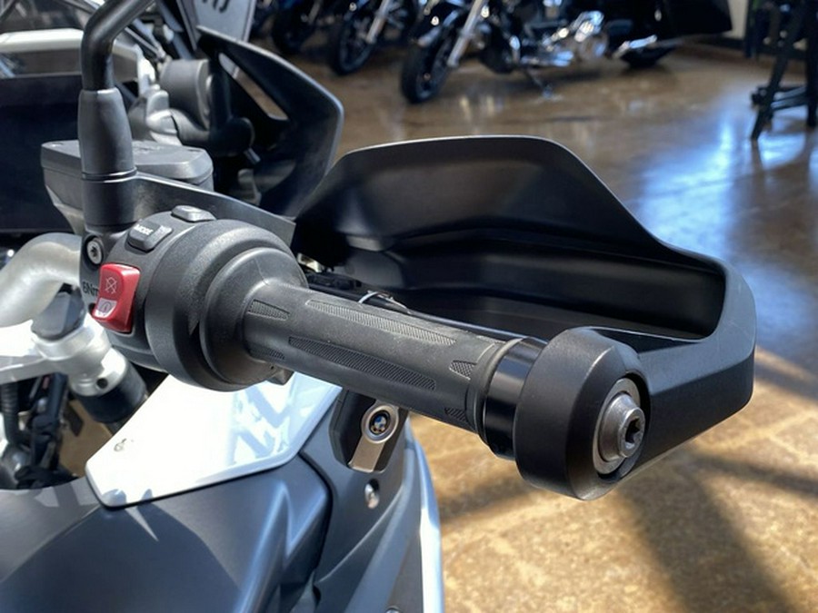 2022 BMW R 1250 GS Light White