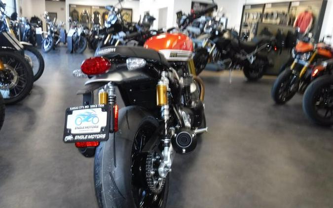 New 2025 Triumph Speed Twin 1200 Motorcycle in Kansas City, MO