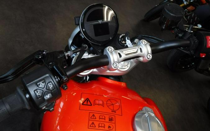 New 2025 Triumph Speed Twin 1200 Motorcycle in Kansas City, MO