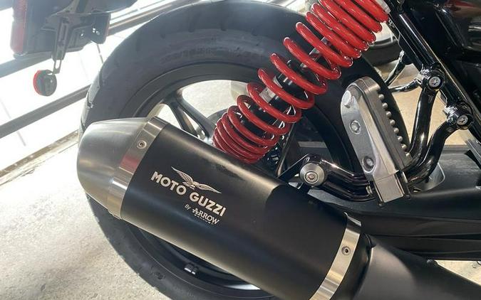 2023 Moto Guzzi V7 Special Edition