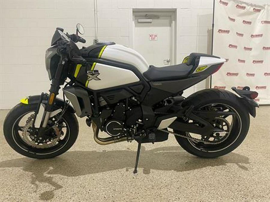 2023 CFMOTO 700CL-X Sport