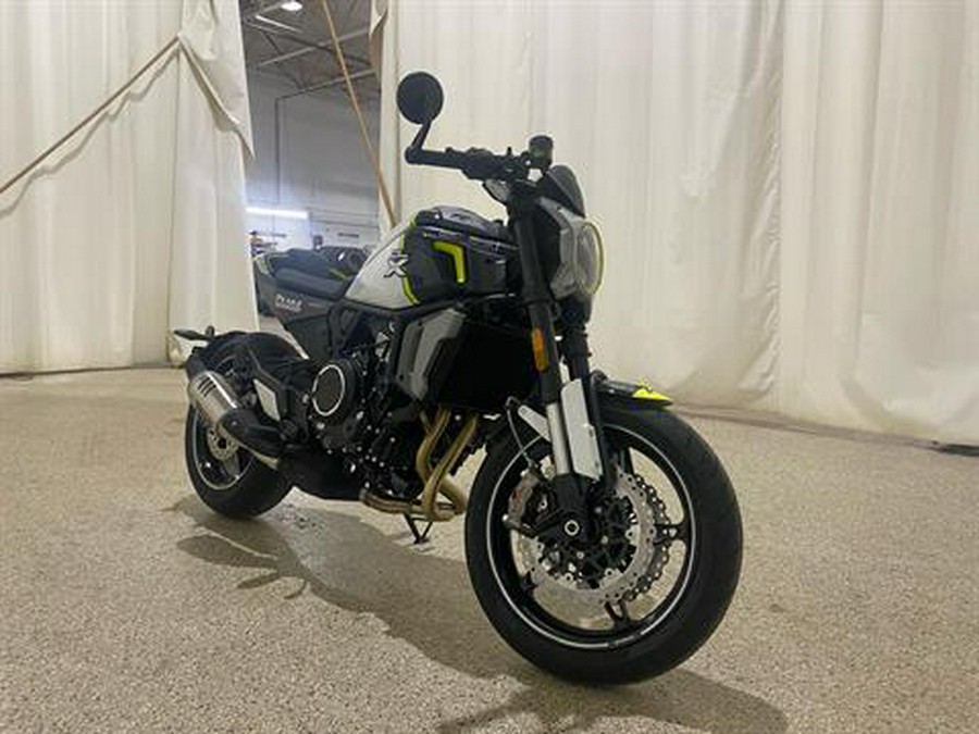 2023 CFMOTO 700CL-X Sport