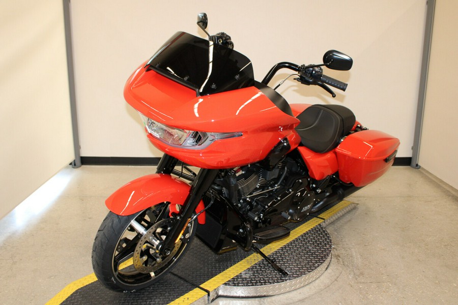 New 2026 Harley-Davidson Road Glide Grand American Touring FLTRX Motorcycle For Sale In Miami, Florida