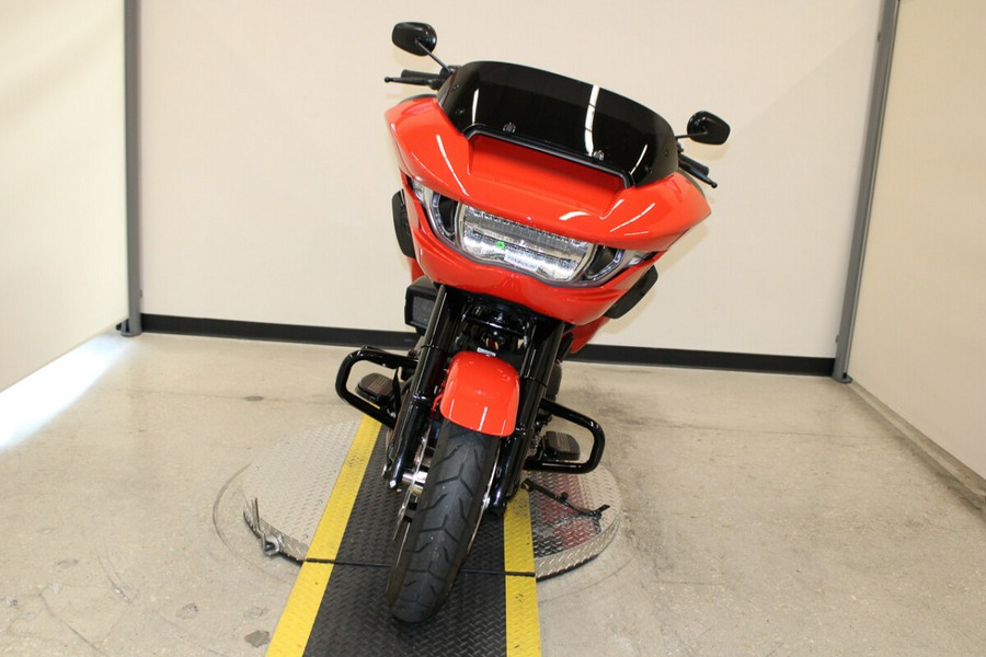New 2026 Harley-Davidson Road Glide Grand American Touring FLTRX Motorcycle For Sale In Miami, Florida