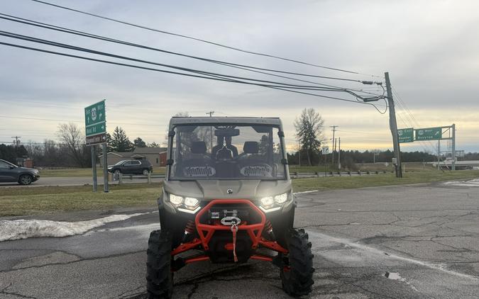 2022 Can-Am Defender X MR HD10