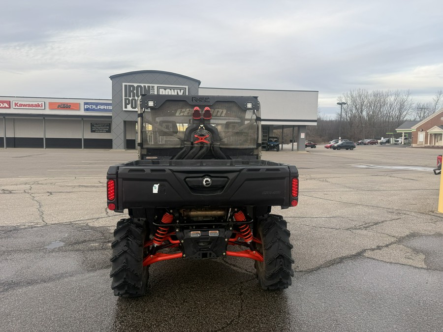 2022 Can-Am Defender X MR HD10