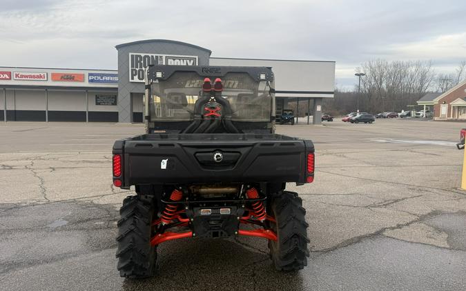 2022 Can-Am Defender X MR HD10
