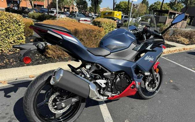 2026 Kawasaki Ninja® 500 SE ABS