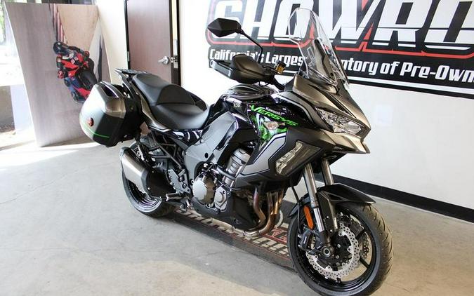 2022 Kawasaki Versys® 1000 SE LT+