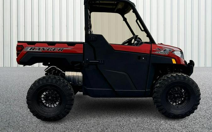 2025 Polaris RANGER XP 1000 PREMIUM - SUNSET RED Premium