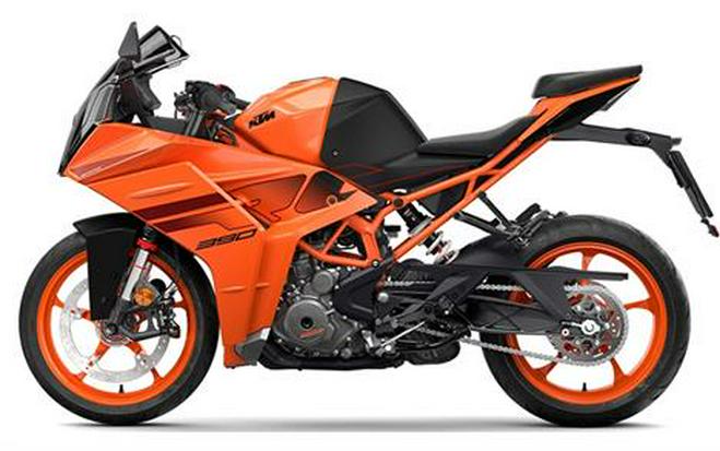 2024 KTM RC 390