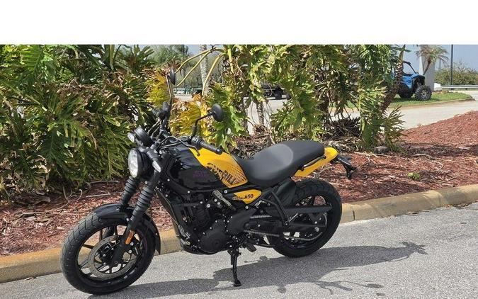 2026 Royal Enfield Guerrilla 450 Playa Black