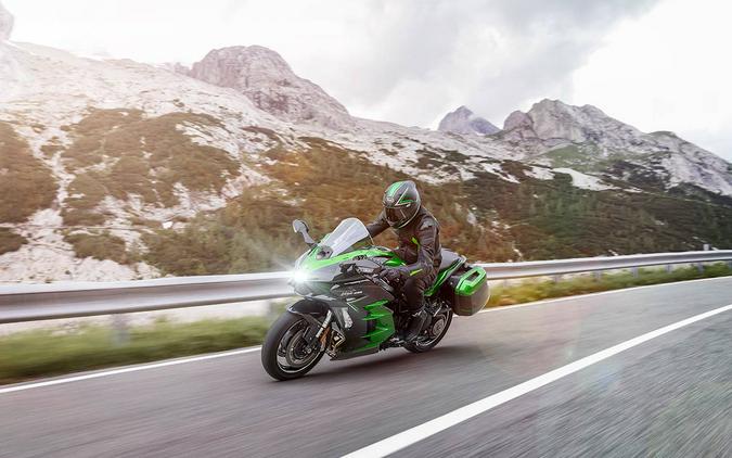2023 Kawasaki Ninja® H2® SX SE