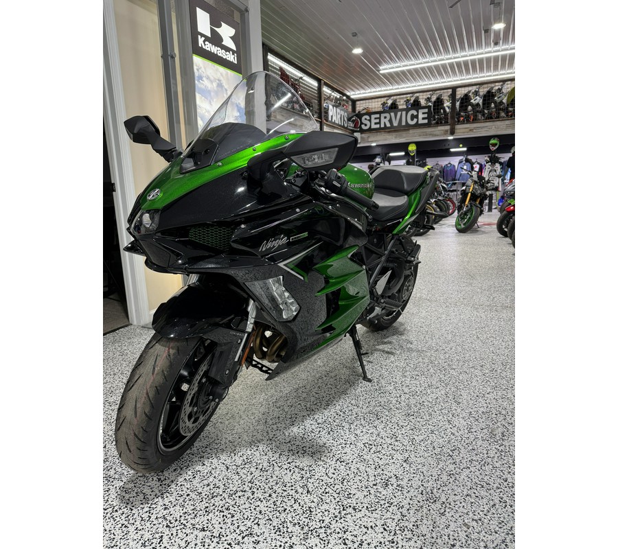2023 Kawasaki Ninja® H2® SX SE