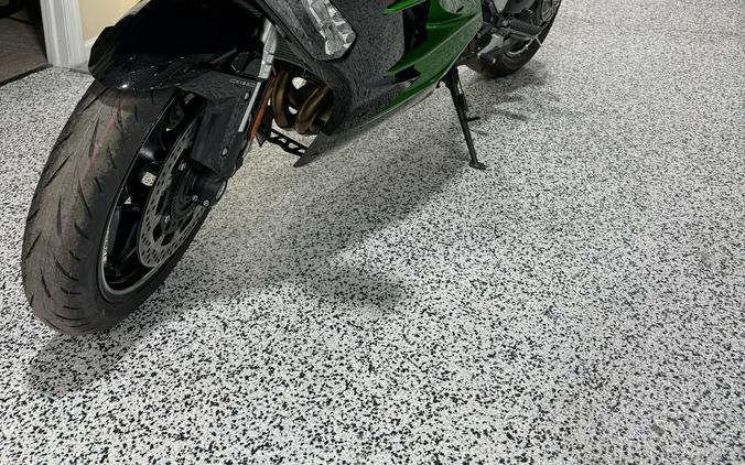 2023 Kawasaki Ninja® H2® SX SE