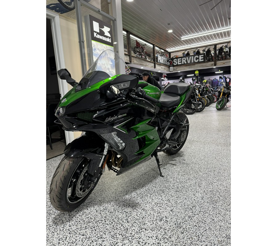 2023 Kawasaki Ninja® H2® SX SE