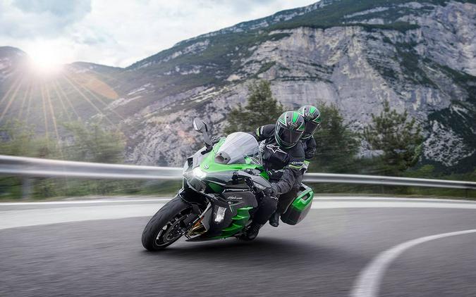 2023 Kawasaki Ninja® H2® SX SE