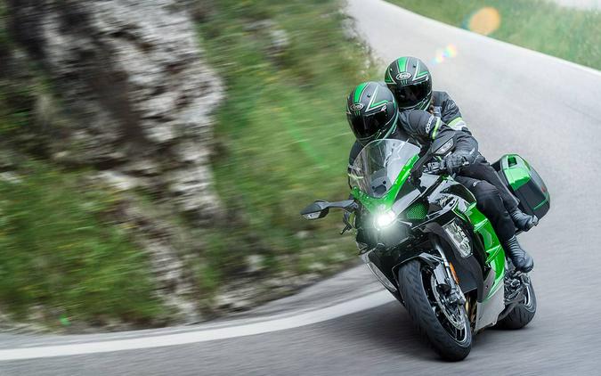 2023 Kawasaki Ninja® H2® SX SE