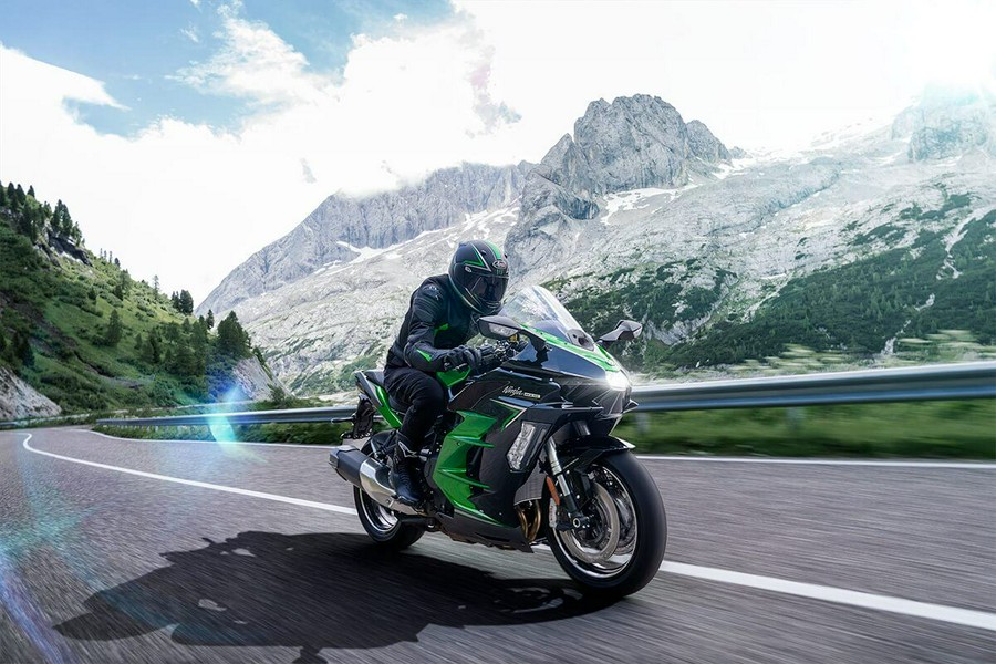 2023 Kawasaki Ninja® H2® SX SE