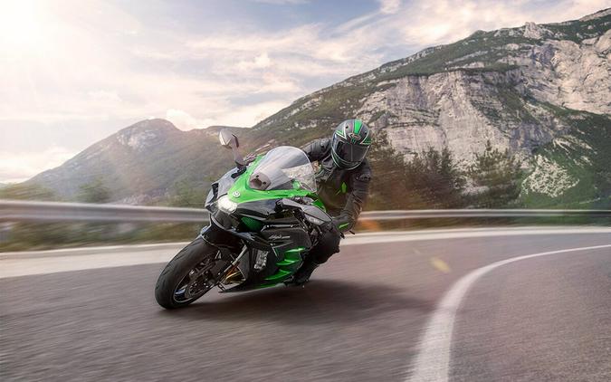 2023 Kawasaki Ninja® H2® SX SE