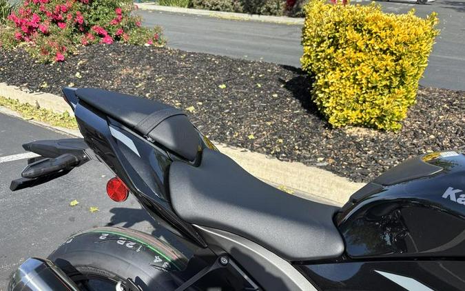 2026 Kawasaki Ninja® ZX™-10R