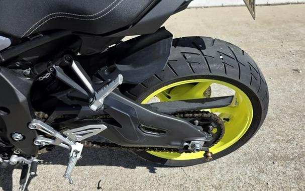 2017 Yamaha FZ 10