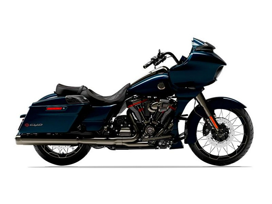 2022 Harley-Davidson® FLTRXSE - CVO™ Road Glide®