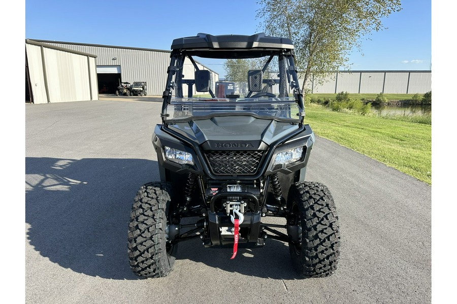 2025 Honda Pioneer 520